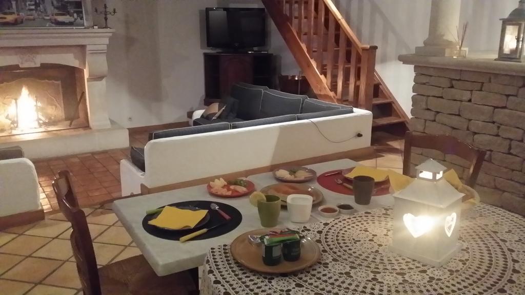 카바용 마스 세인트 줄리앙 B&B 외부 사진