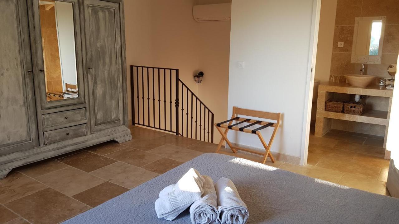 카바용 마스 세인트 줄리앙 B&B 외부 사진